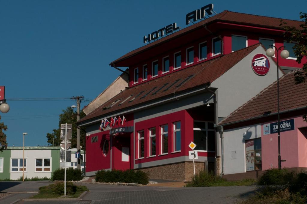 爱尔酒店 Holíč 外观 照片